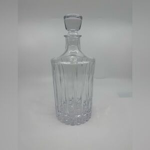 Williams Sonoma Dorset Crystal Decanter w/Stopper